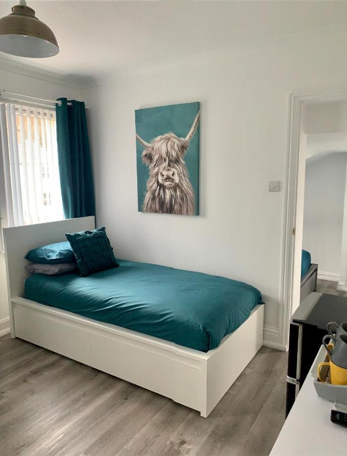 Nevis Rooms - Self Check In With Free Onsite Parking Inverlochy Zewnętrze zdjęcie
